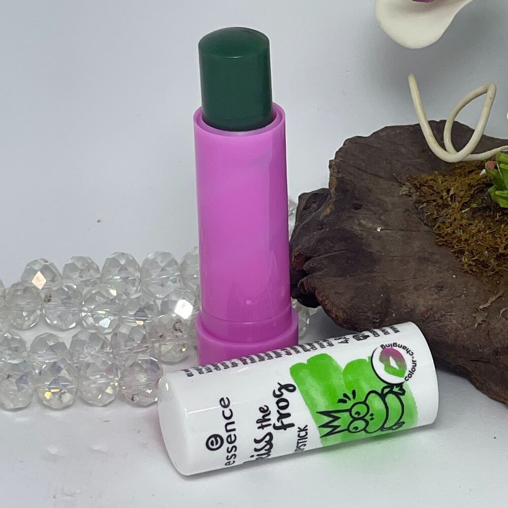 Essence Kiss The Frog Lipstick - 01 Switch To Fairytale Princess- .16 oz - New